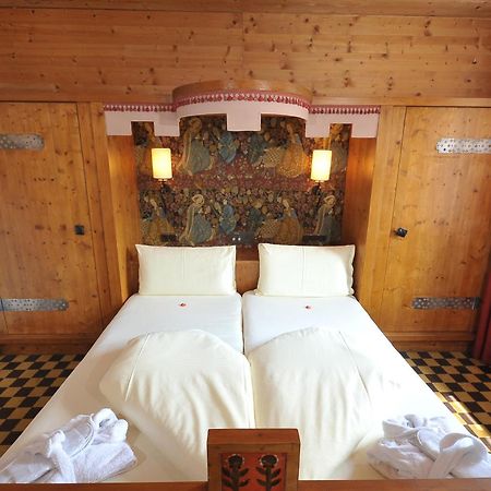 Family Hotel Schloss Rosenegg Fieberbrunn Exterior foto